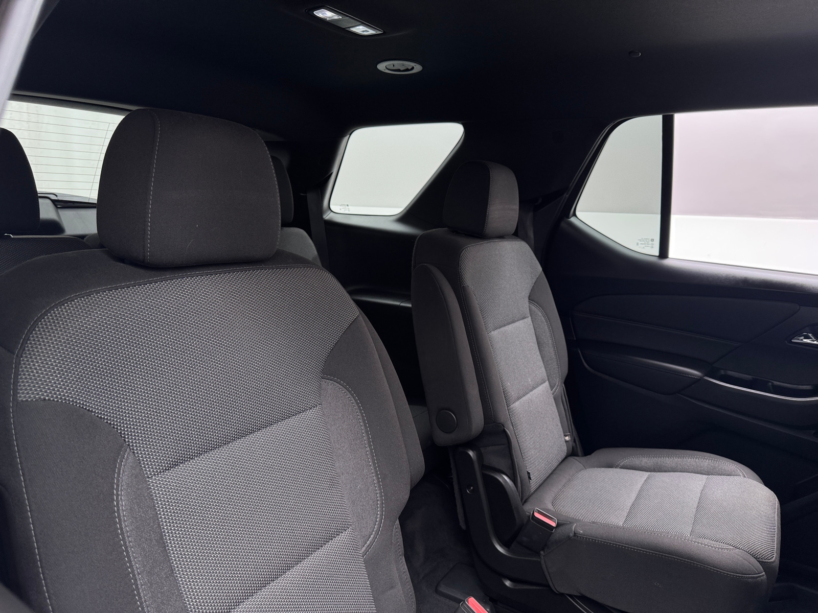 Thumbnail: 2023 Chevrolet Traverse - 6