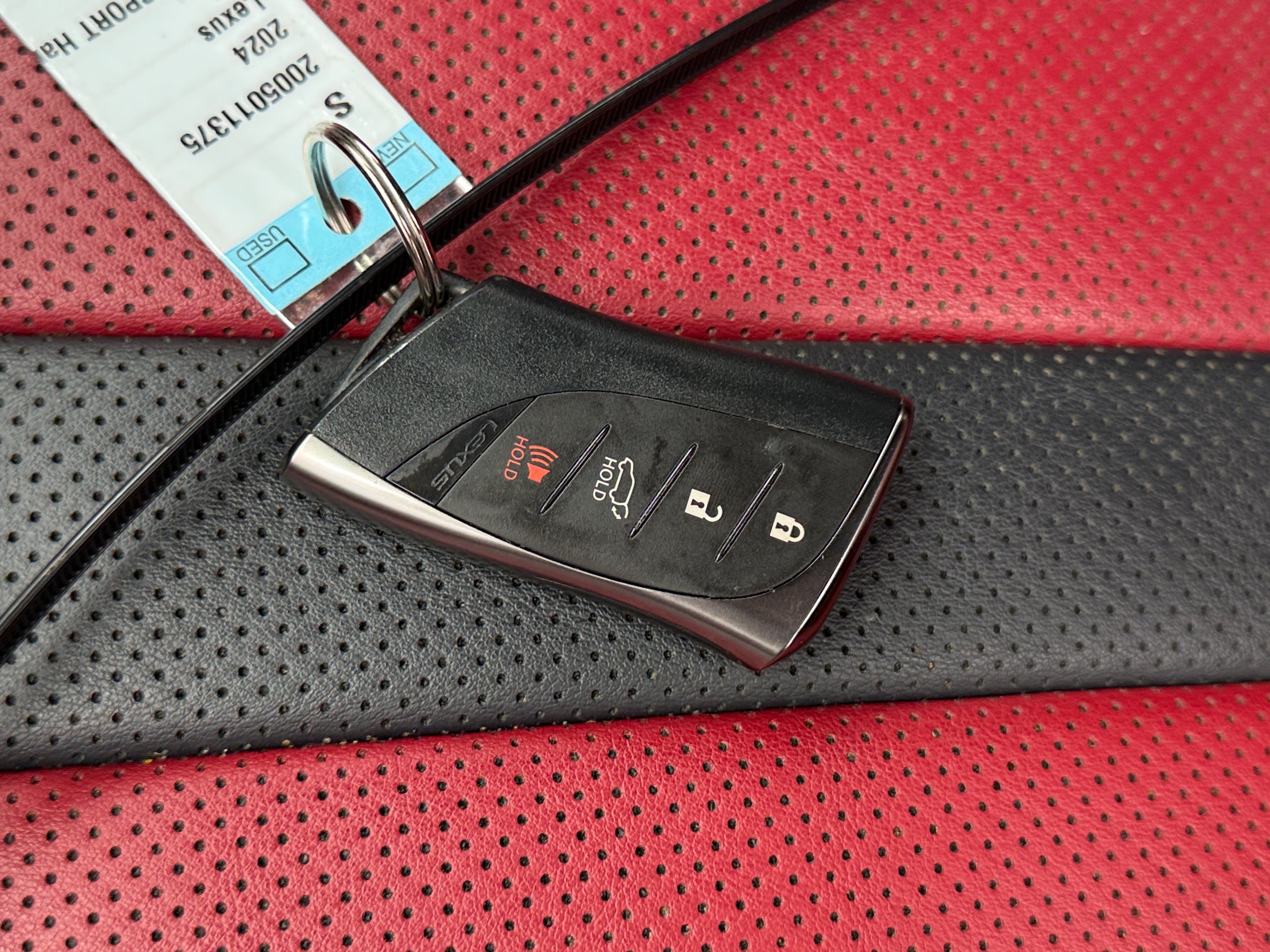 2024 Lexus NX 350 - Photo 12