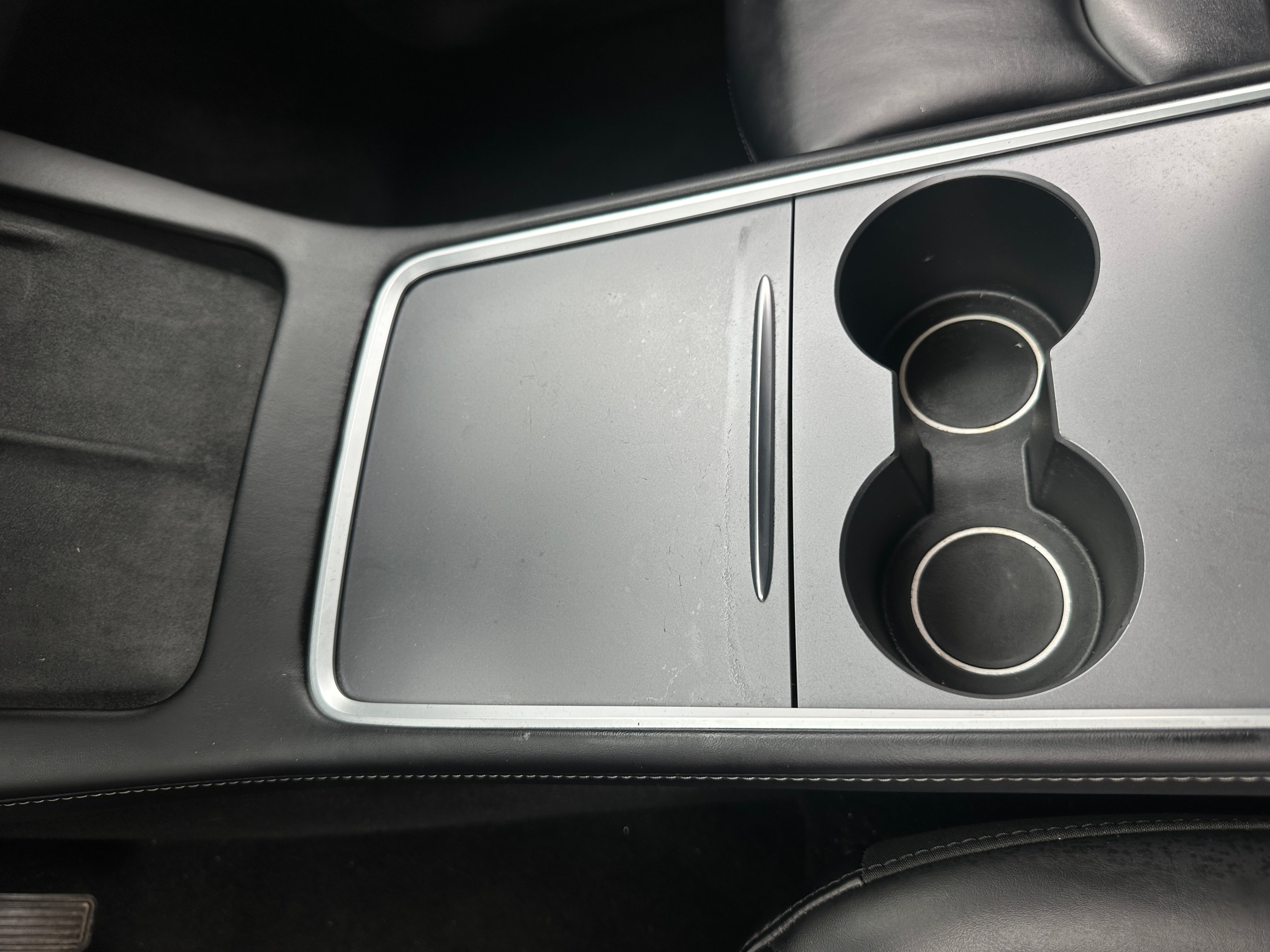 Used 2021 Tesla Model Y Long Range with VIN 5YJYGAEE4MF303282 for sale in Auburn, WA