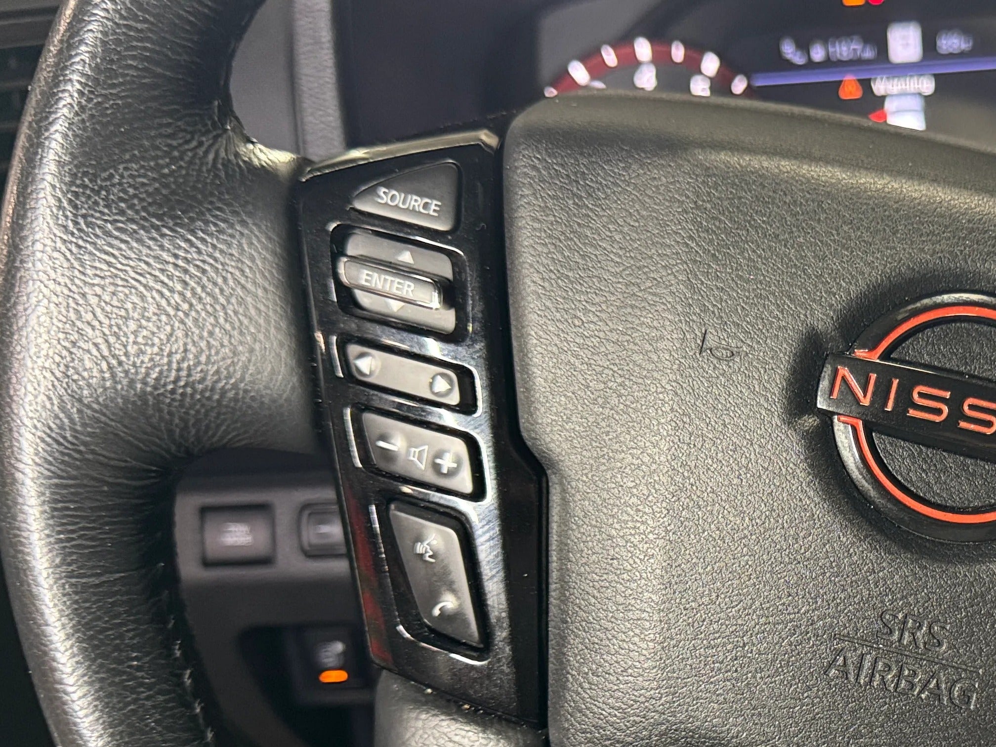 2022 Nissan Frontier PRO-4X - Photo 18