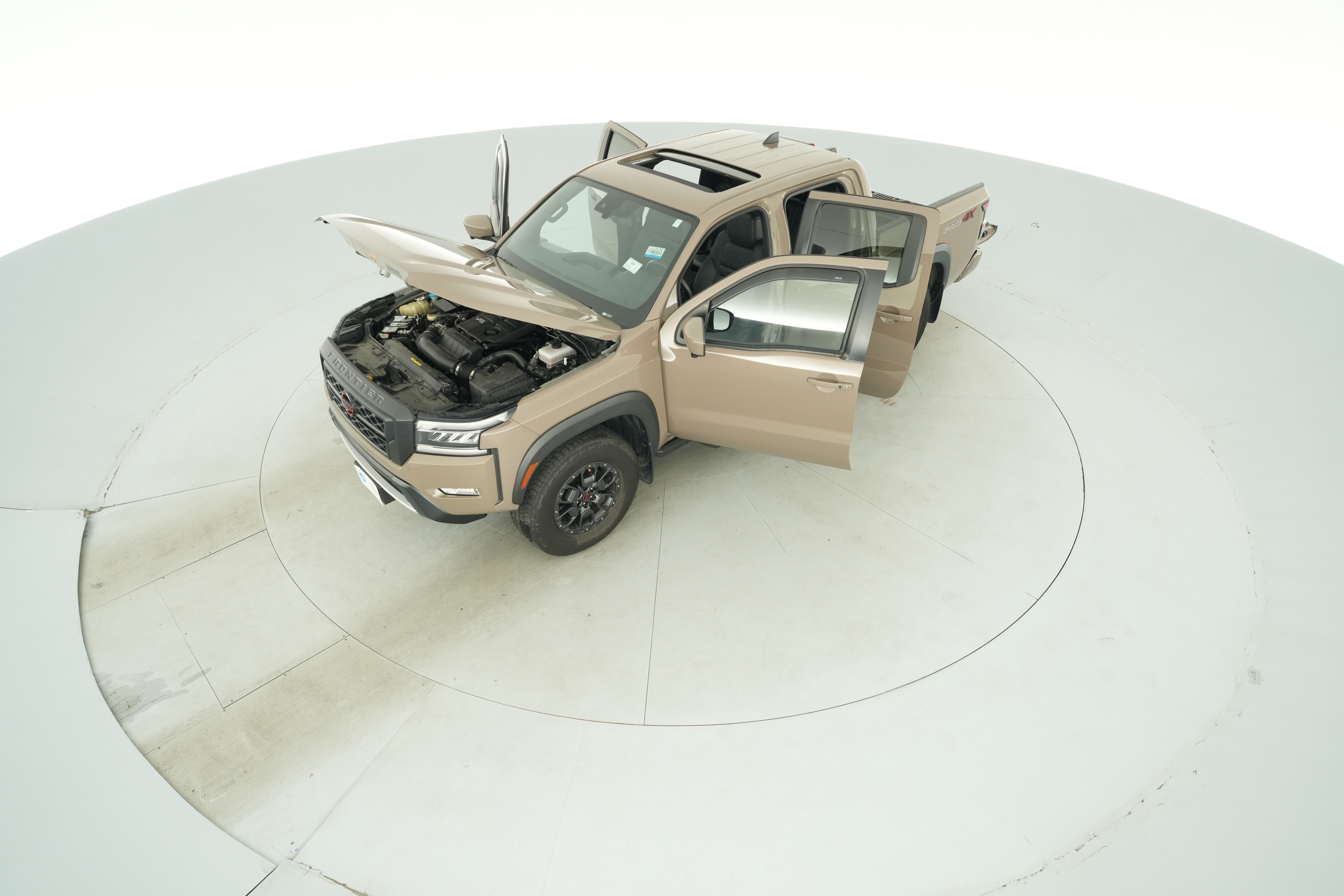 2022 Nissan Frontier PRO-4X - Photo 42