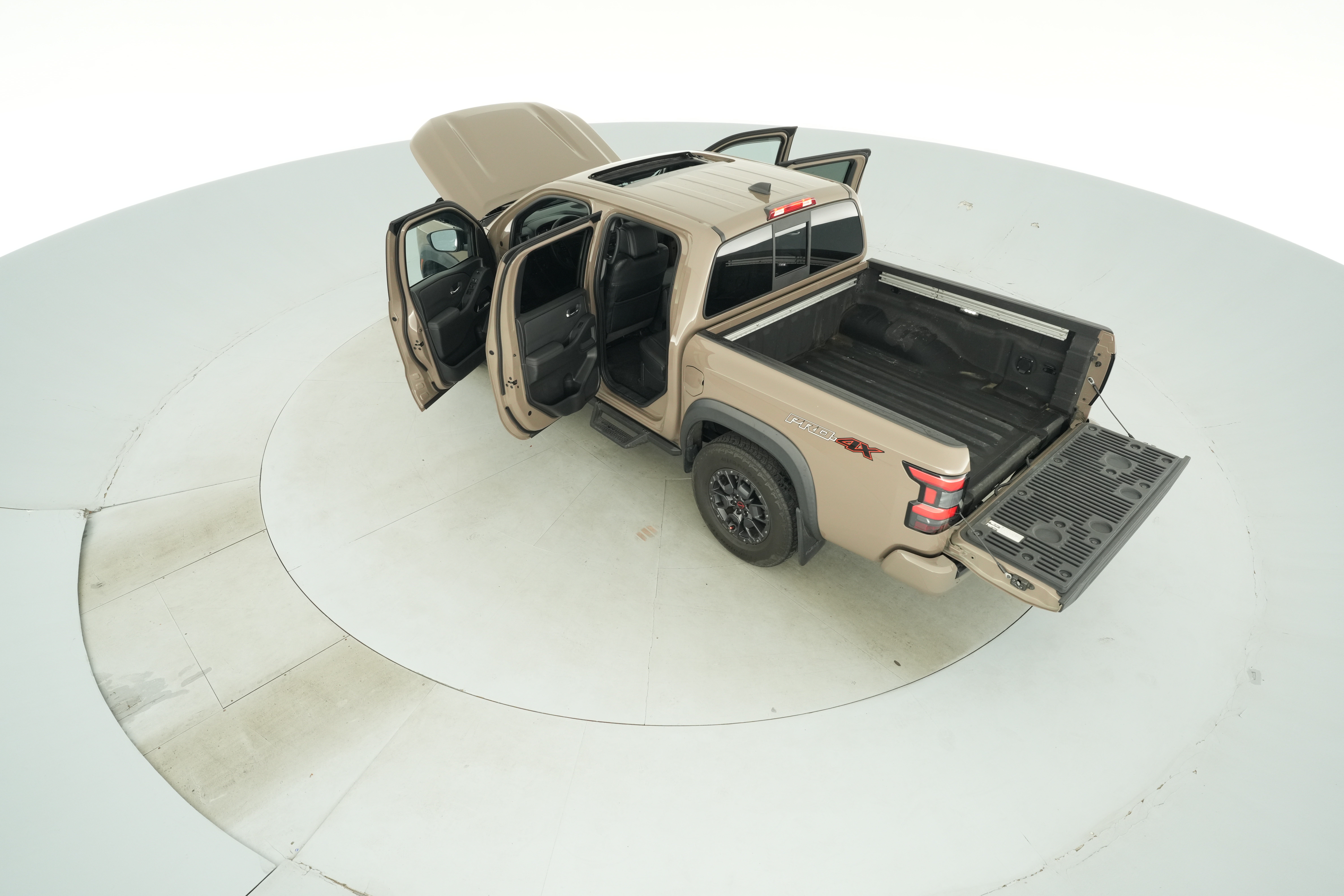 2022 Nissan Frontier PRO-4X - Photo 46