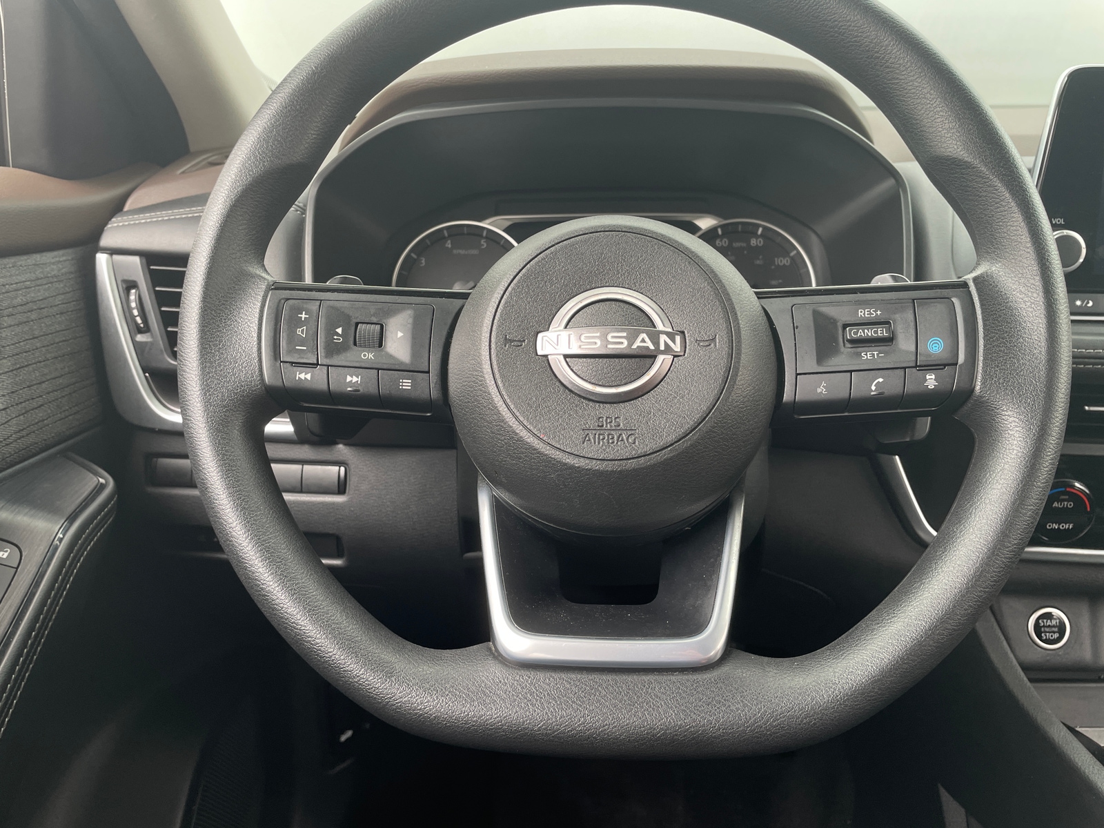 Thumbnail: 2023 Nissan Rogue - 5
