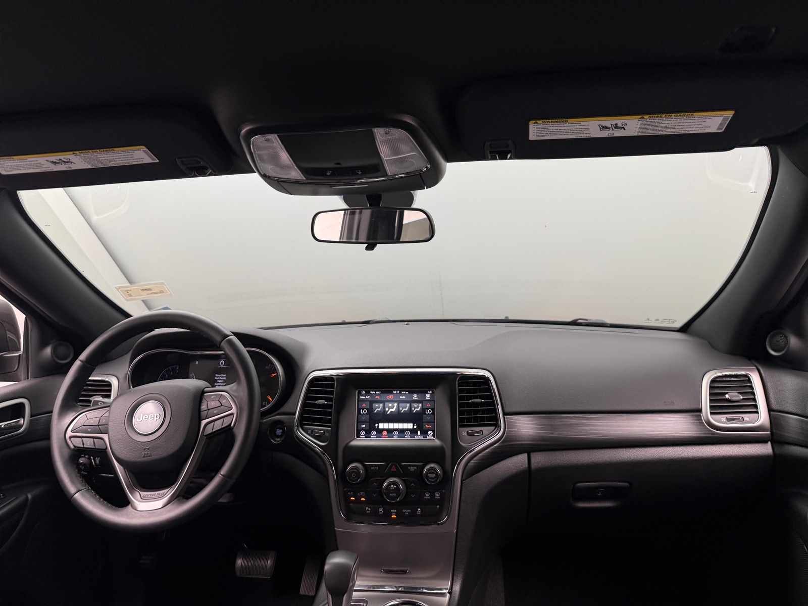 Thumbnail: 2019 Jeep Grand Cherokee - 3