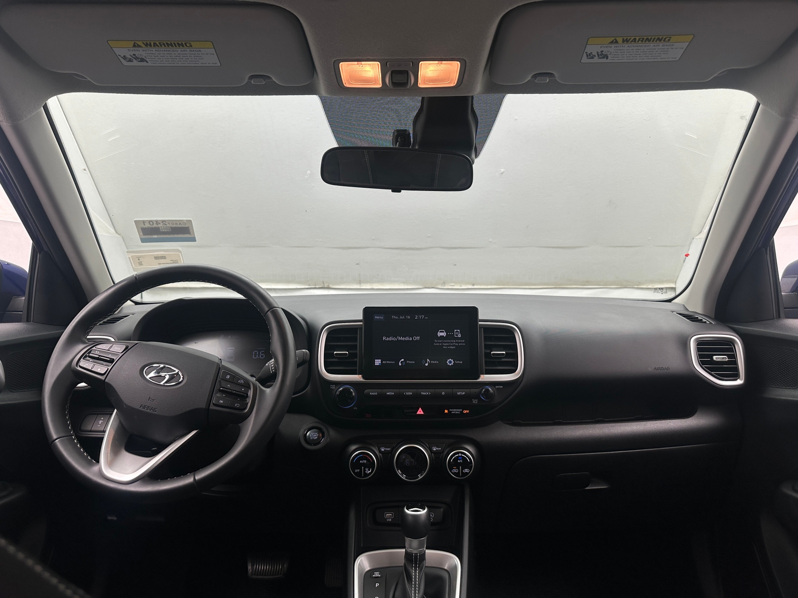 Thumbnail: 2024 Hyundai Venue - 3