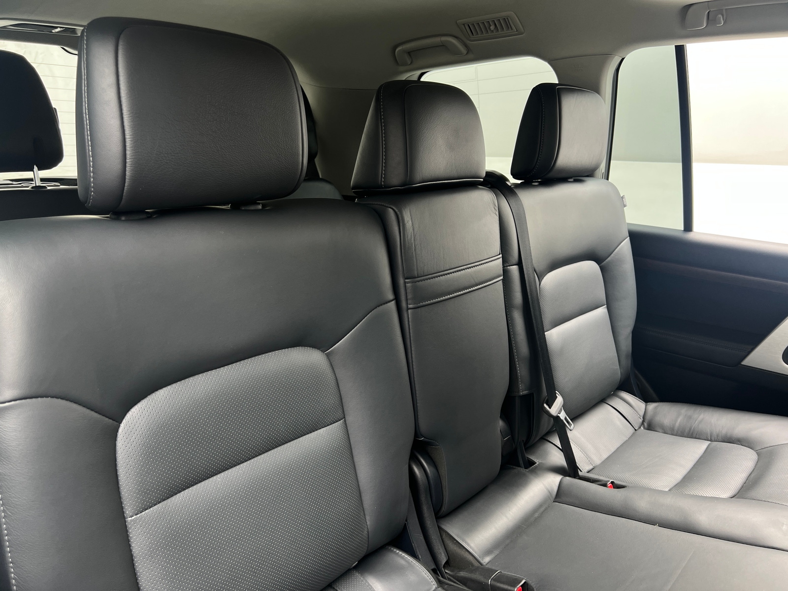 Thumbnail: 2020 Toyota Land Cruiser - 5