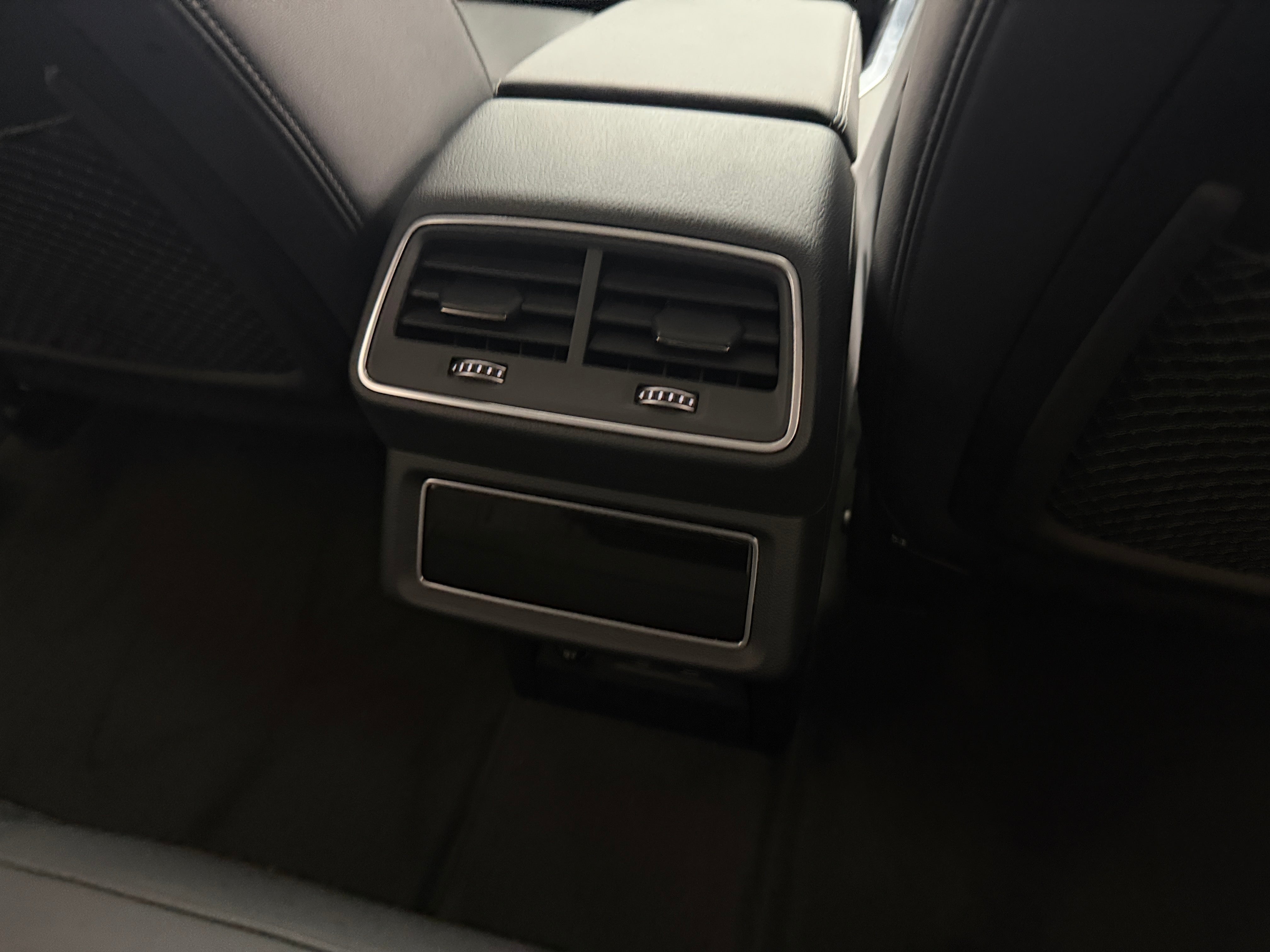 Used 2022 Audi e-tron Premium with VIN WA1AAAGE9NB025591 for sale in Auburn, WA