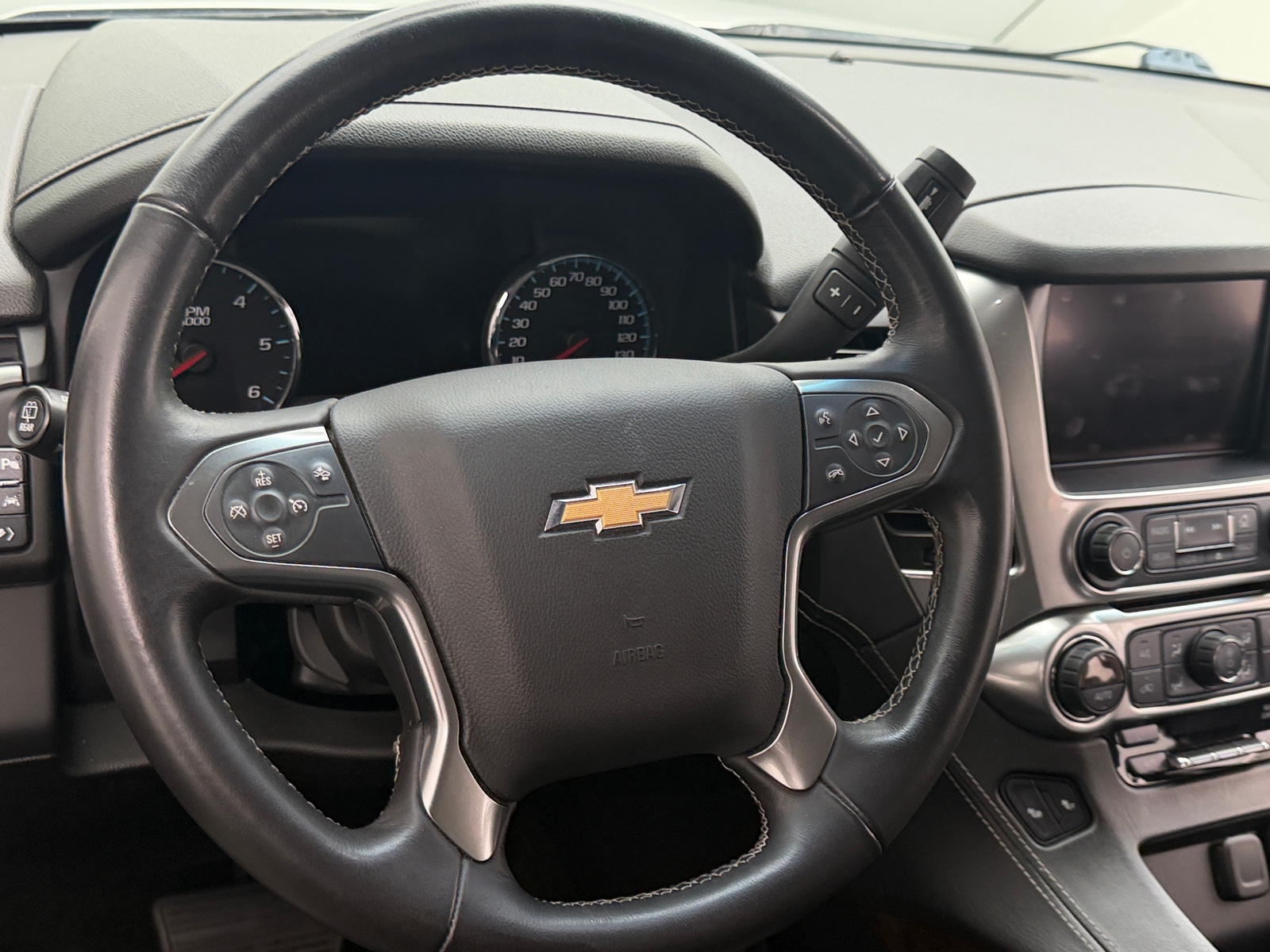 Thumbnail: 2017 Chevrolet Tahoe - 4