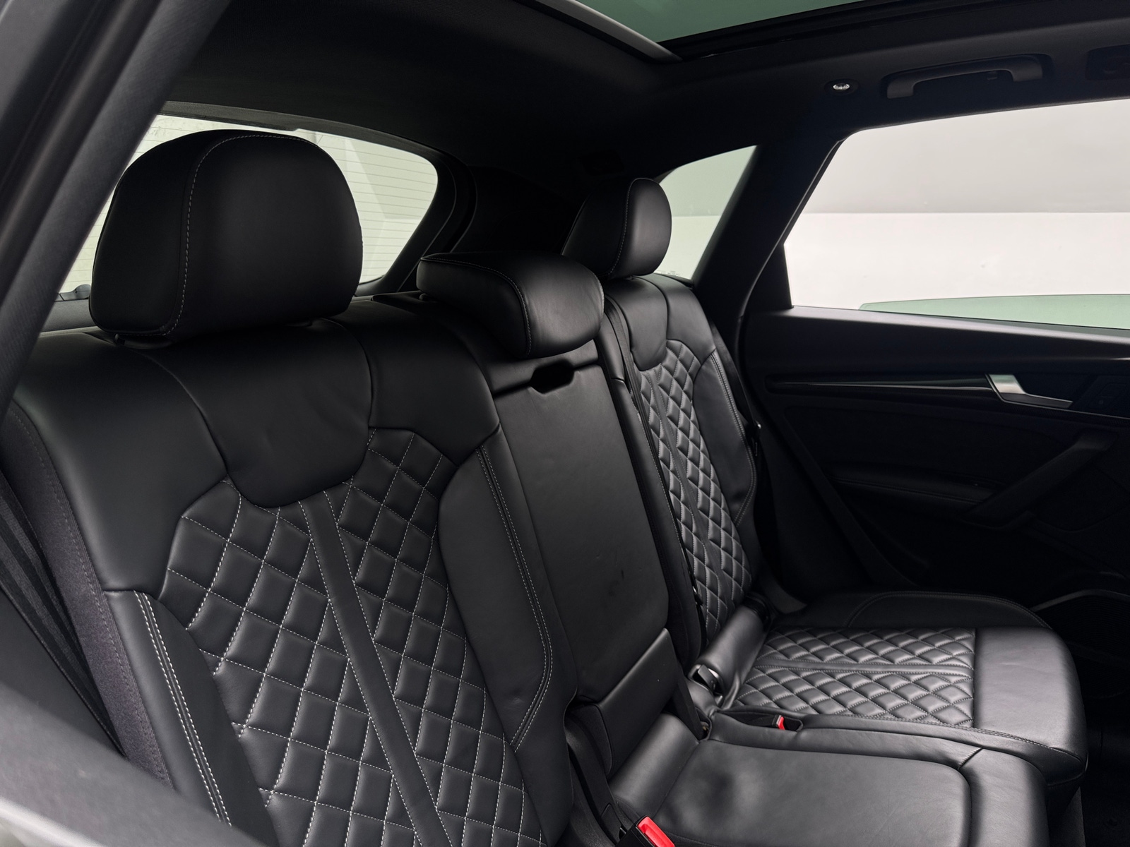 Thumbnail: 2018 Audi SQ5 - 5