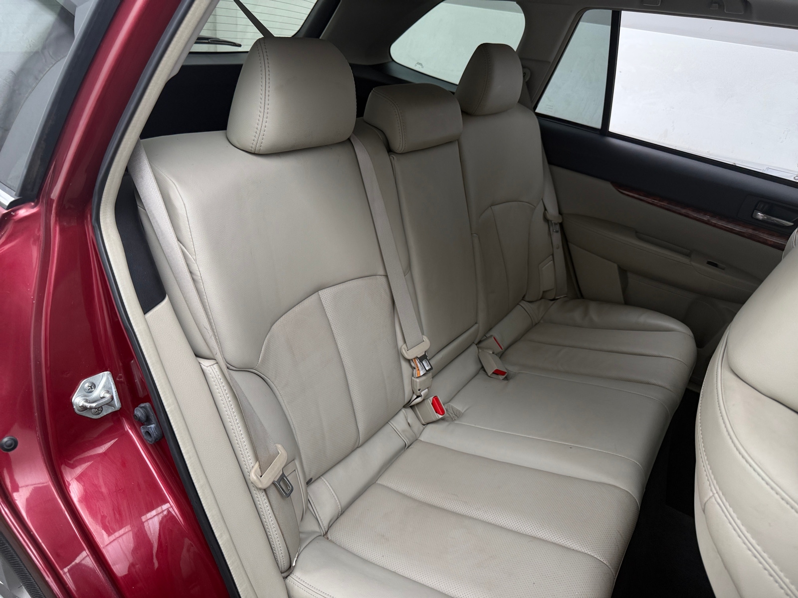 Thumbnail: 2011 Subaru Outback - 5