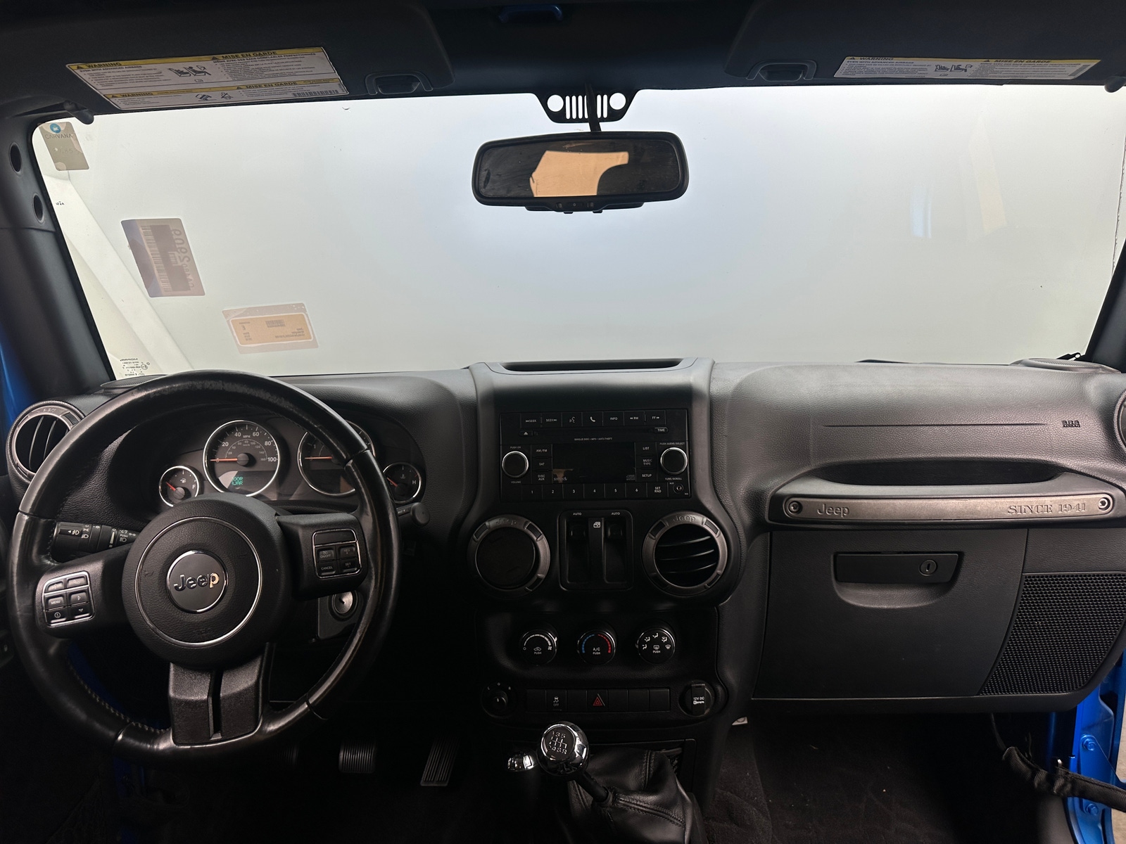 Thumbnail: 2016 Jeep Wrangler - 3