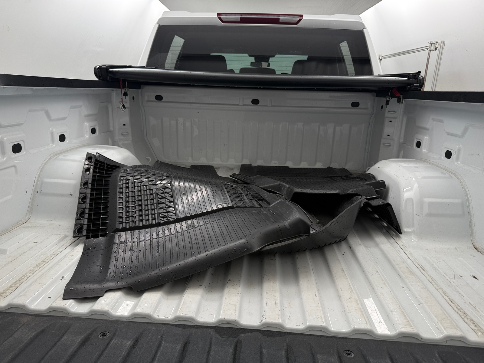Thumbnail: 2024 Chevrolet Silverado 1500 - 7