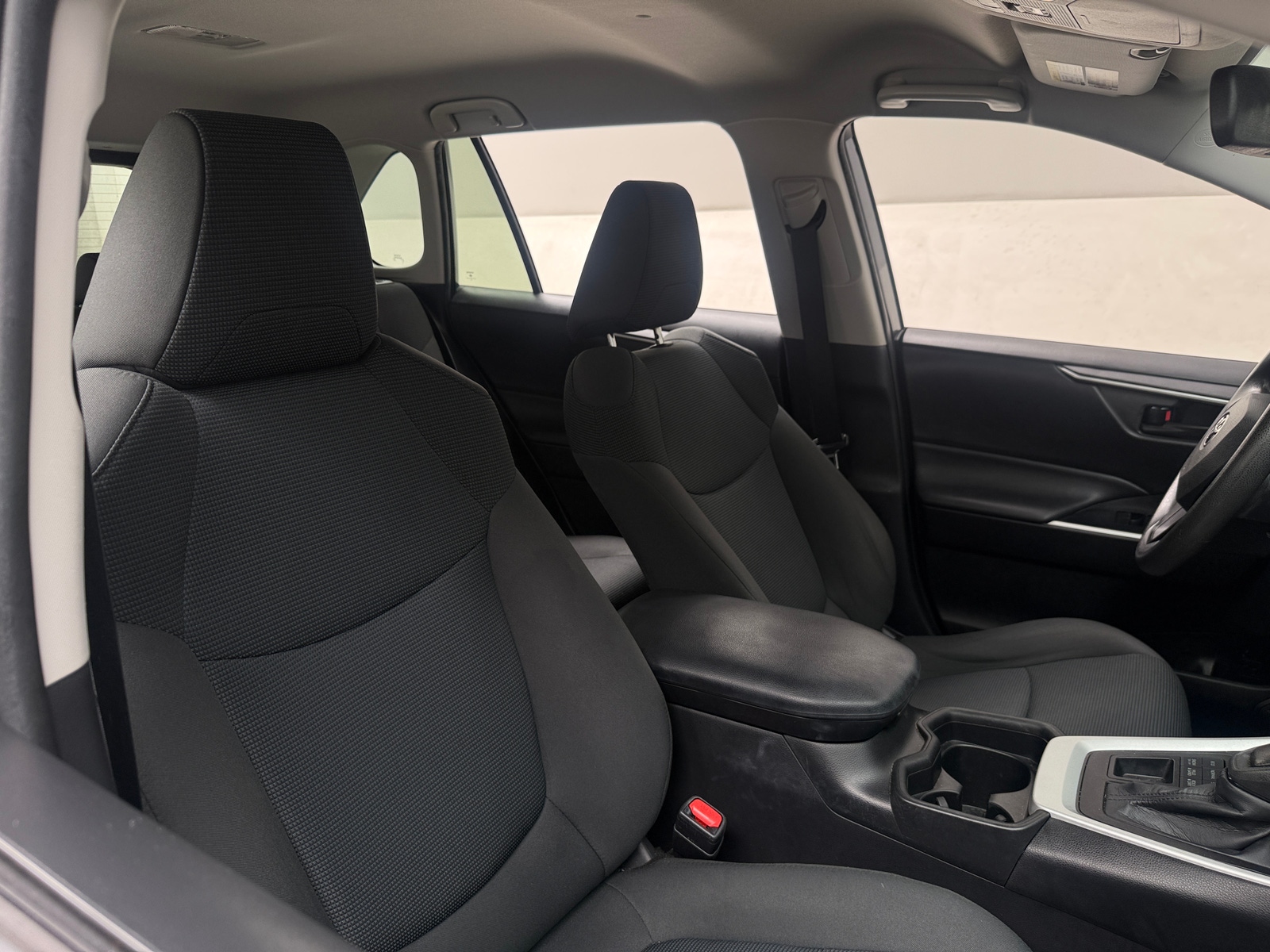 Thumbnail: 2021 Toyota RAV4 - 2