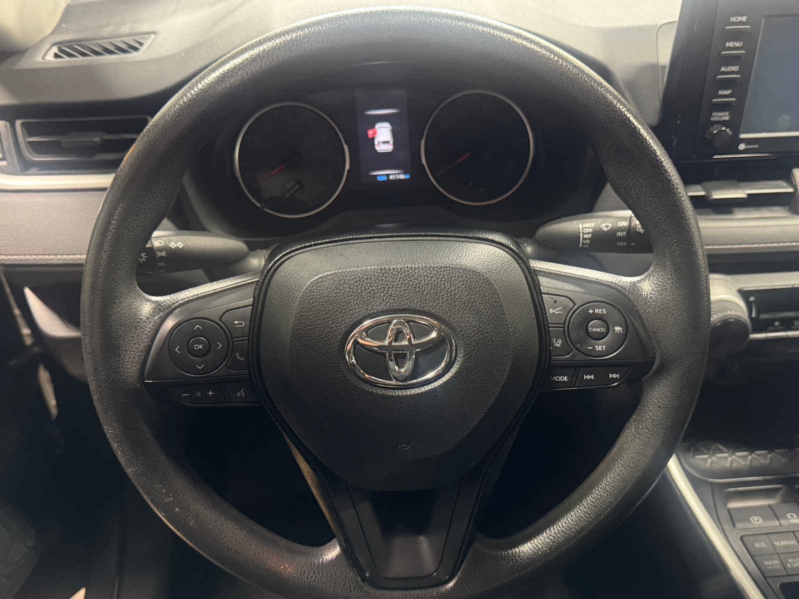 Thumbnail: 2021 Toyota RAV4 - 5