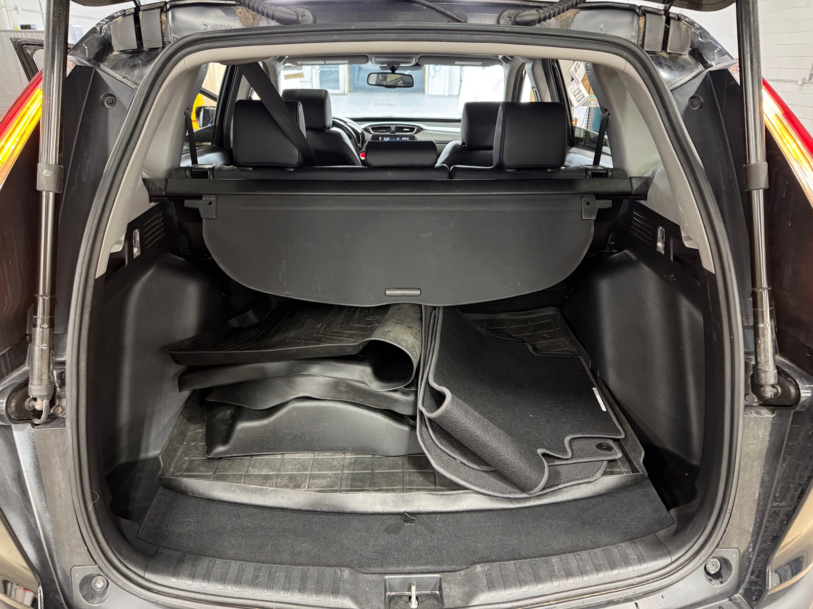 Thumbnail: 2017 Honda CR-V - 6