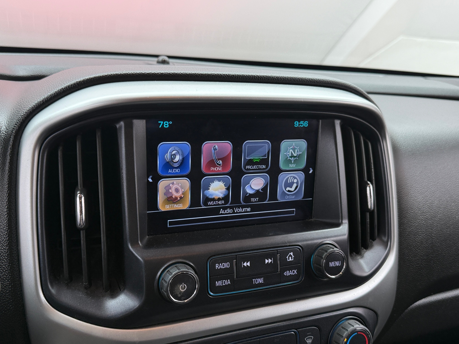 Thumbnail: 2017 Chevrolet Colorado - 4