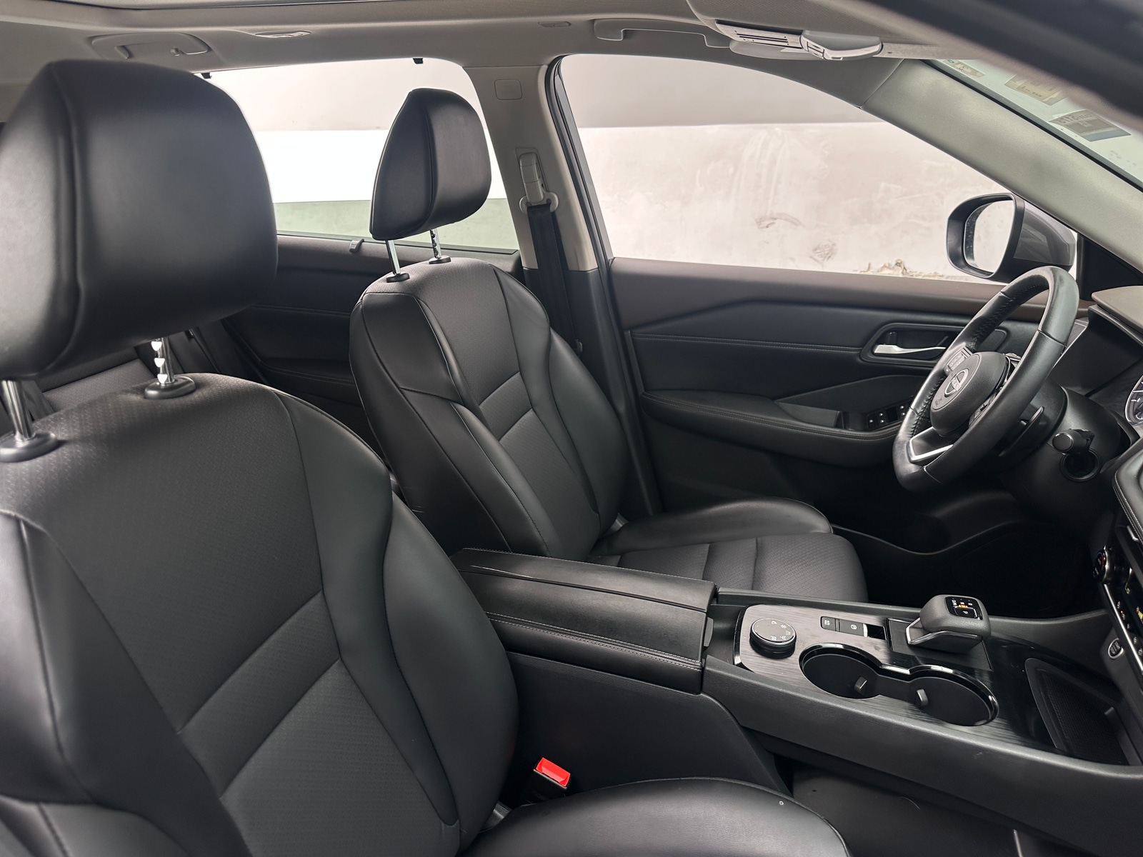 Thumbnail: 2023 Nissan Rogue - 2