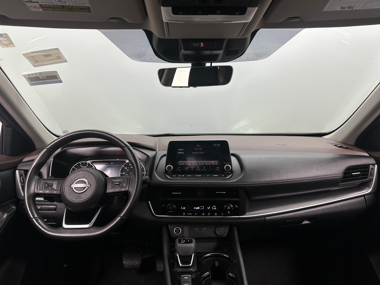 Thumbnail: 2023 Nissan Rogue - 3