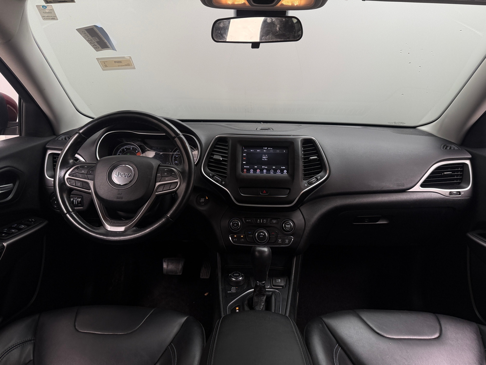 Thumbnail: 2019 Jeep Cherokee - 3