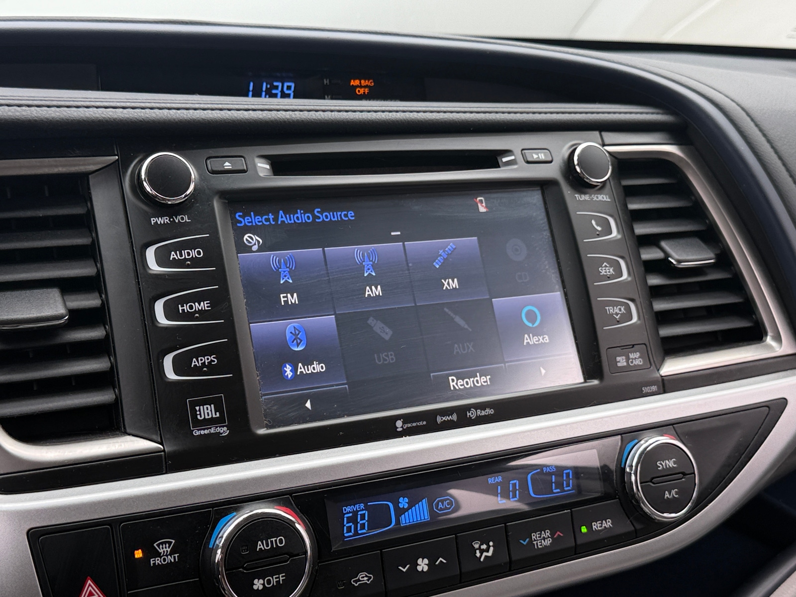 Thumbnail: 2019 Toyota Highlander - 3
