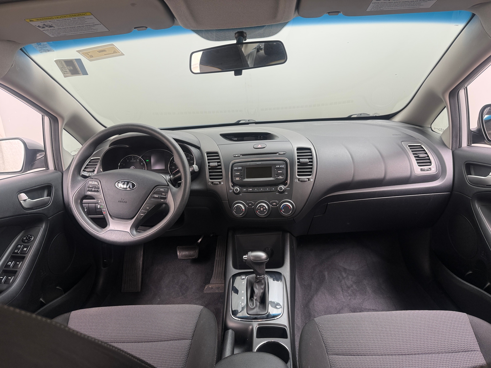 Thumbnail: 2018 Kia Forte - 3
