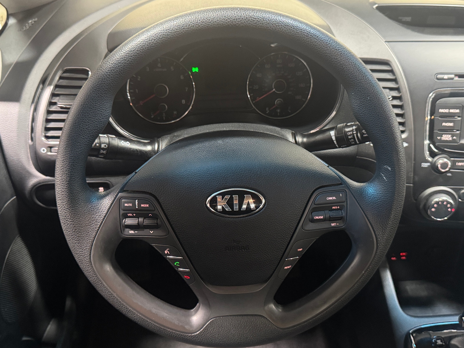 Thumbnail: 2018 Kia Forte - 5