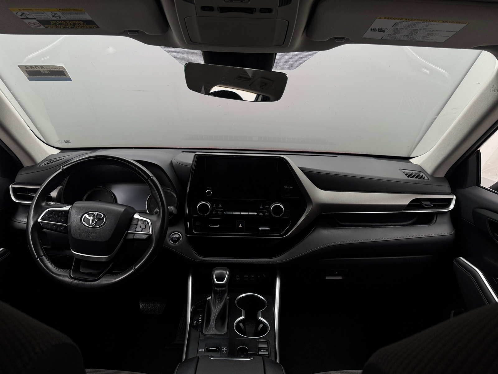 Thumbnail: 2023 Toyota Highlander - 3