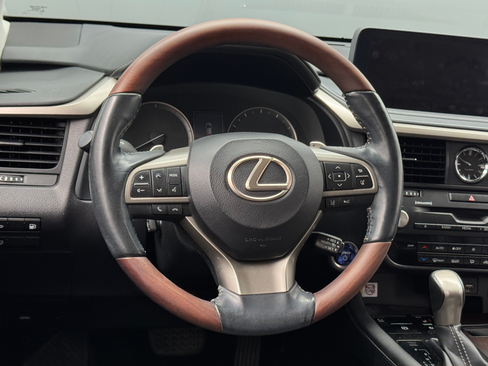 Thumbnail: 2021 Lexus RX - 4
