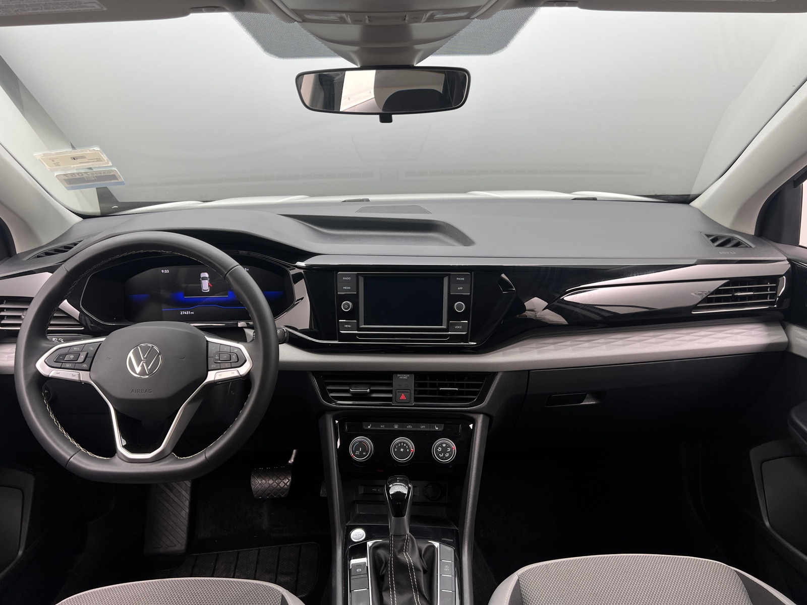 Thumbnail: 2024 Volkswagen Taos - 3