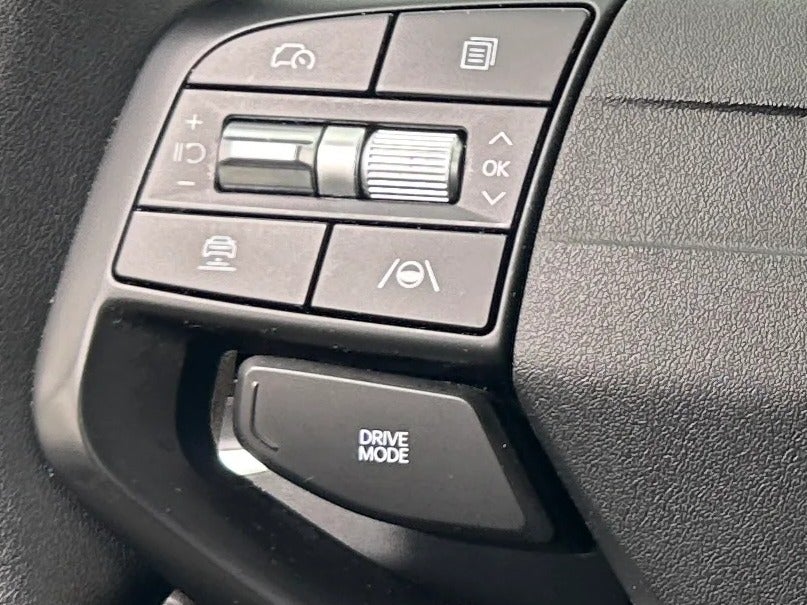 2025 Kia K4 LXS - Photo 13