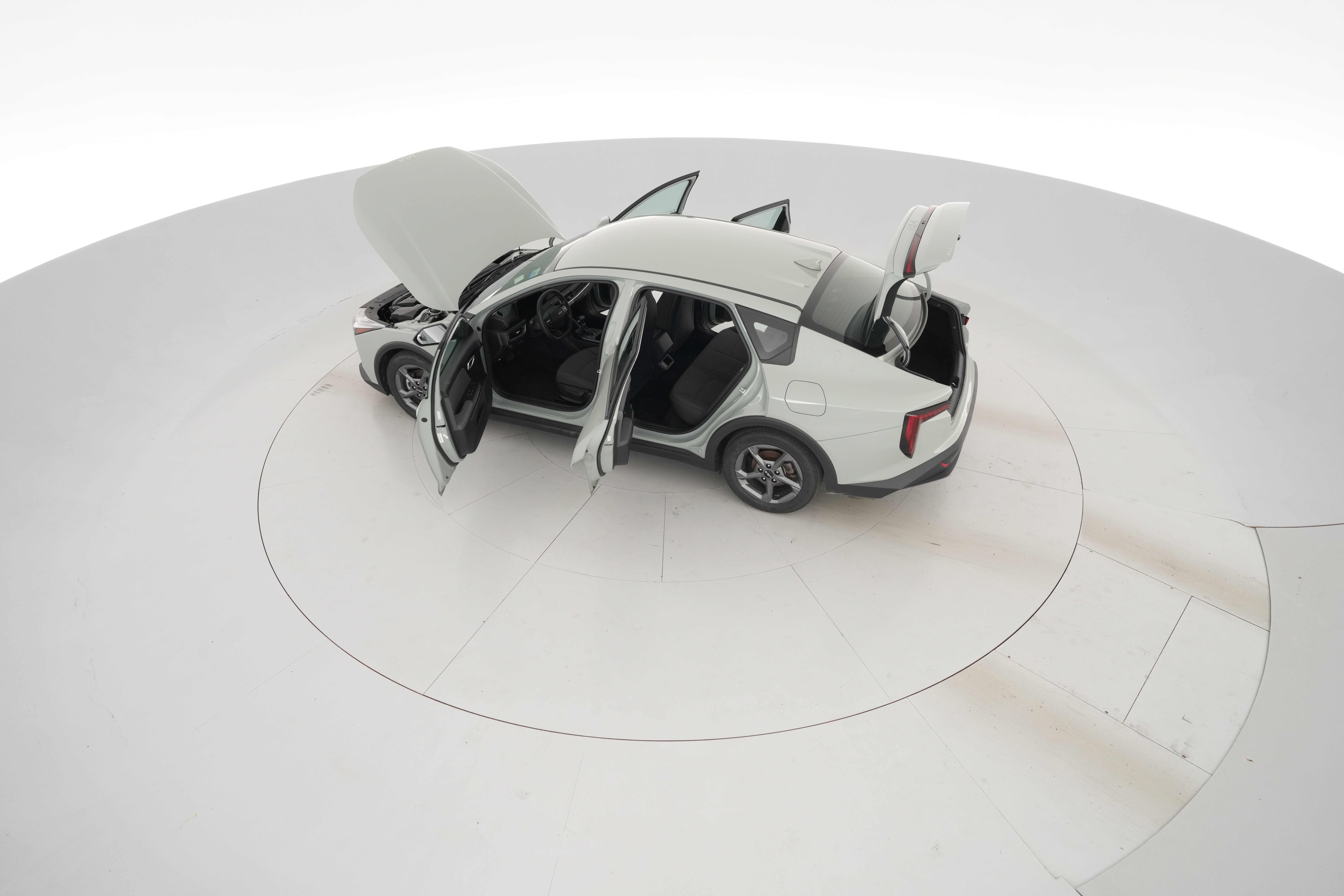 2025 Kia K4 LXS - Photo 37