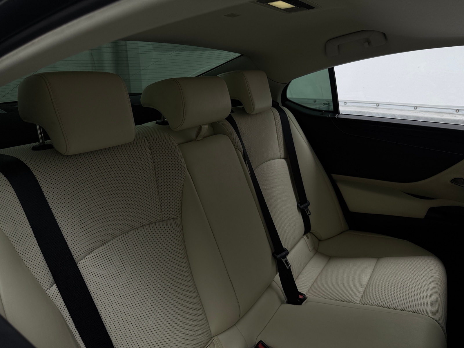 Thumbnail: 2022 Lexus ES - 5