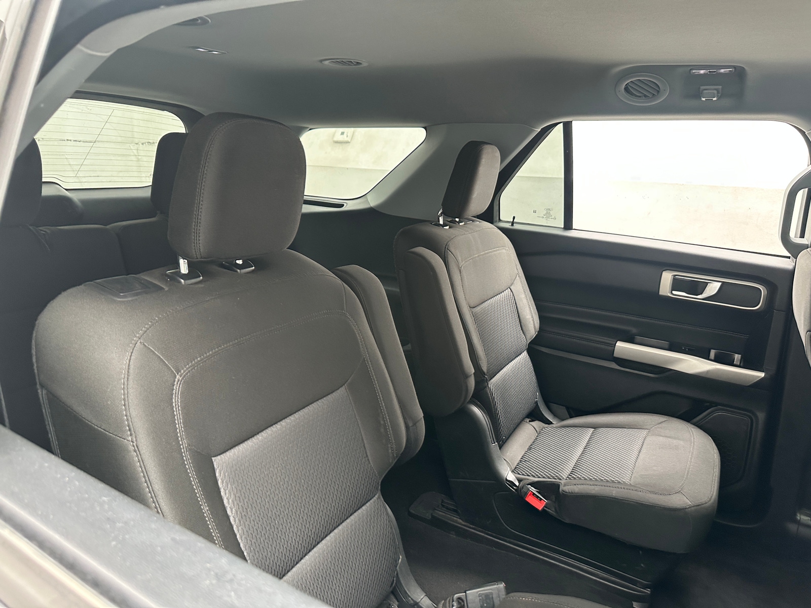 Thumbnail: 2022 Ford Explorer - 6