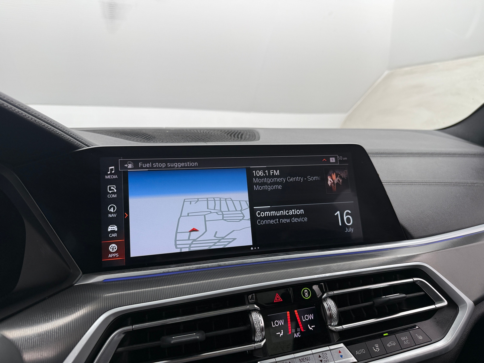 Thumbnail: 2021 BMW X5 - 3