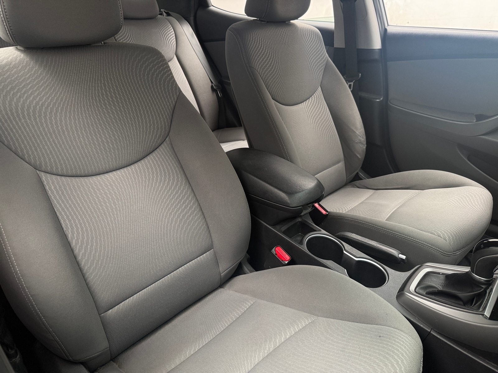 Thumbnail: 2014 Hyundai Elantra - 2