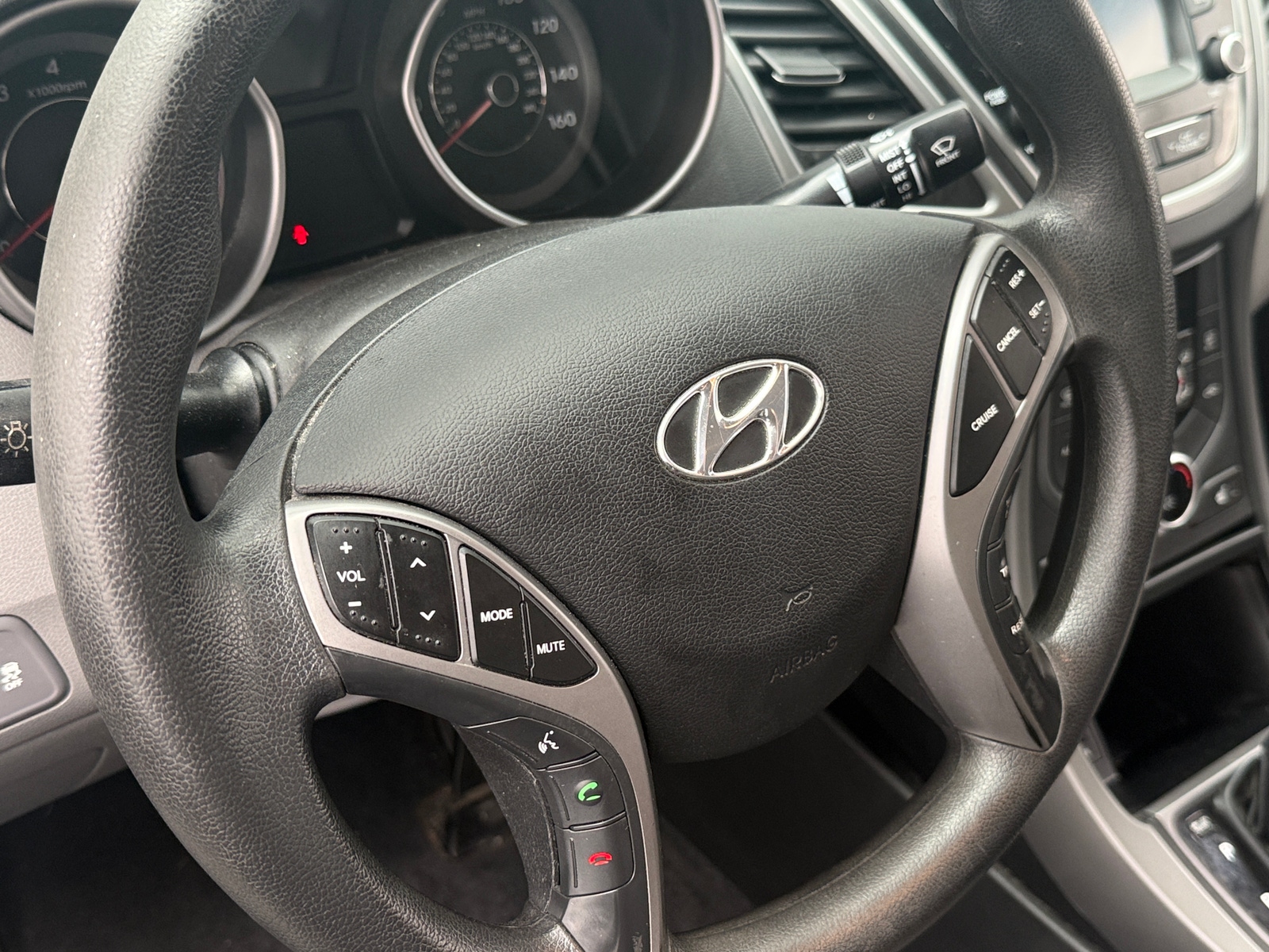 Thumbnail: 2014 Hyundai Elantra - 5
