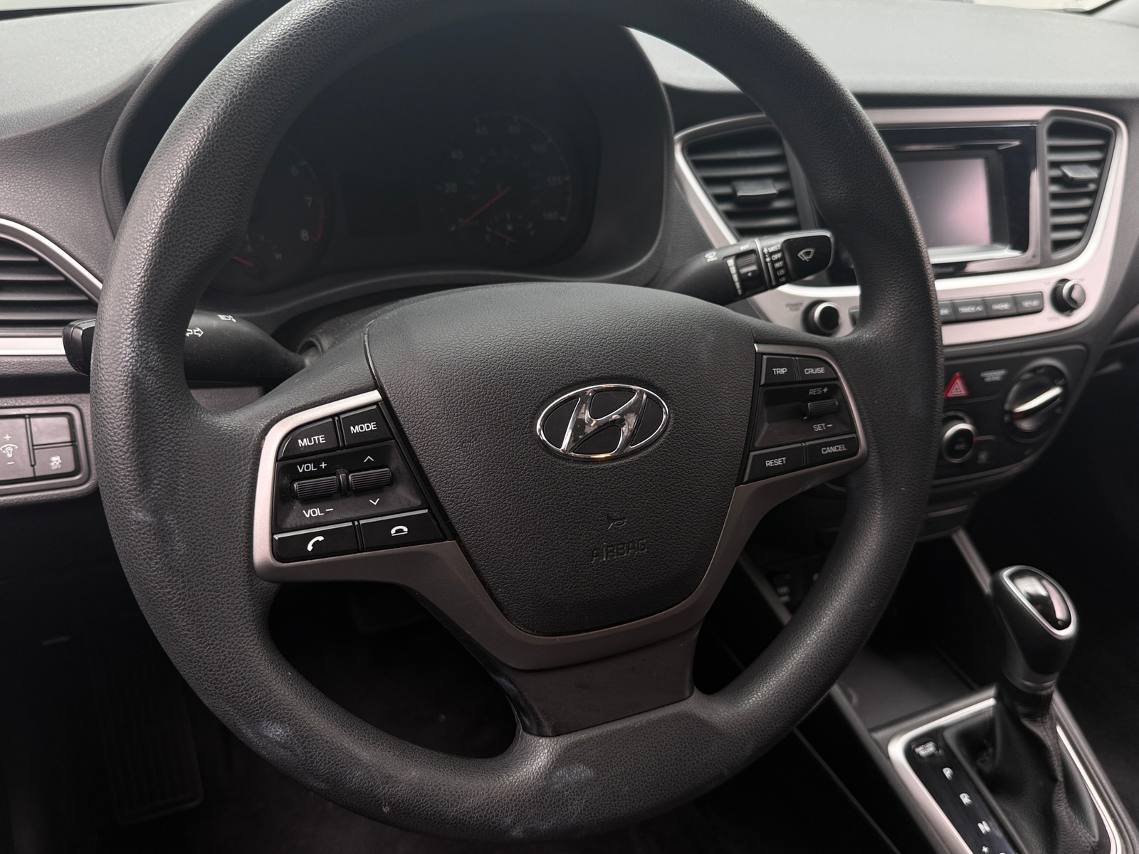 Thumbnail: 2021 Hyundai Accent - 5