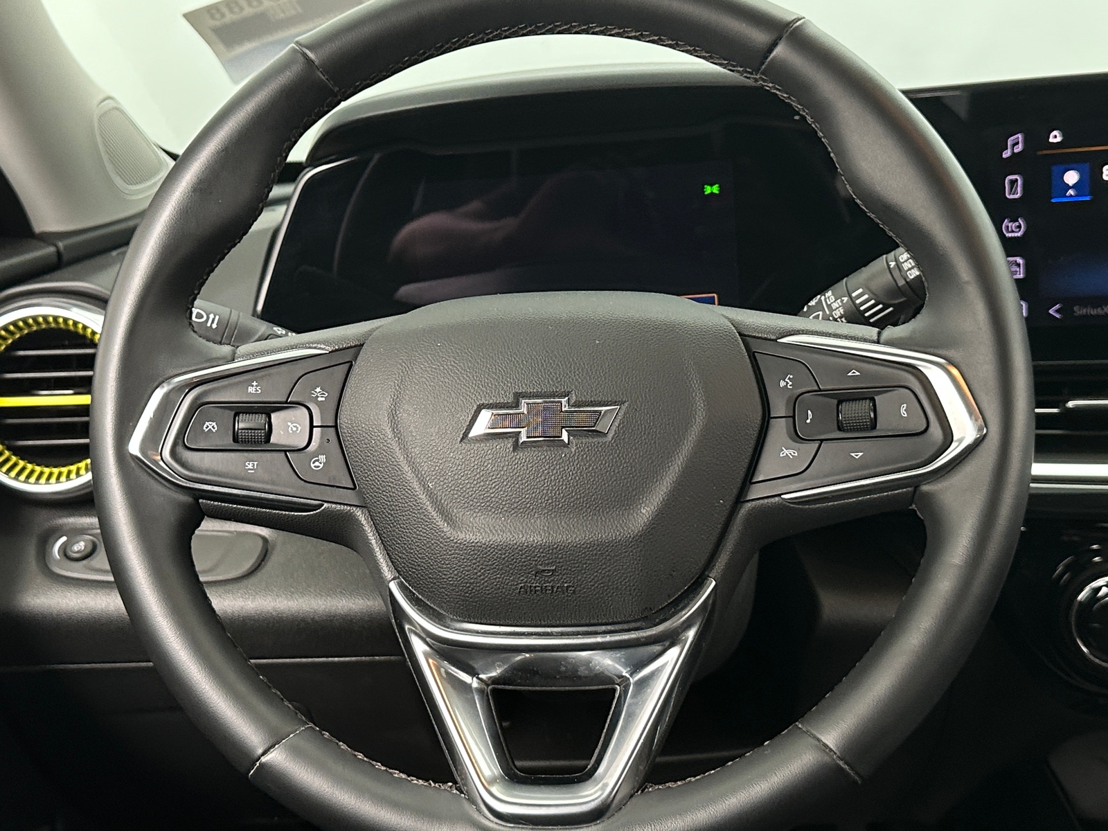 Thumbnail: 2024 Chevrolet Trax - 4