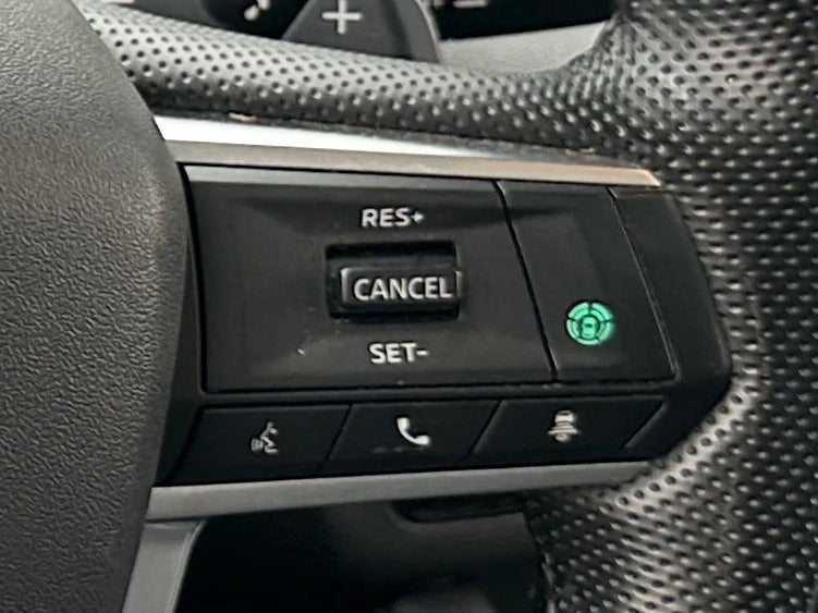 2023 Mitsubishi Outlander Plug-In Hybrid SE - Photo 13
