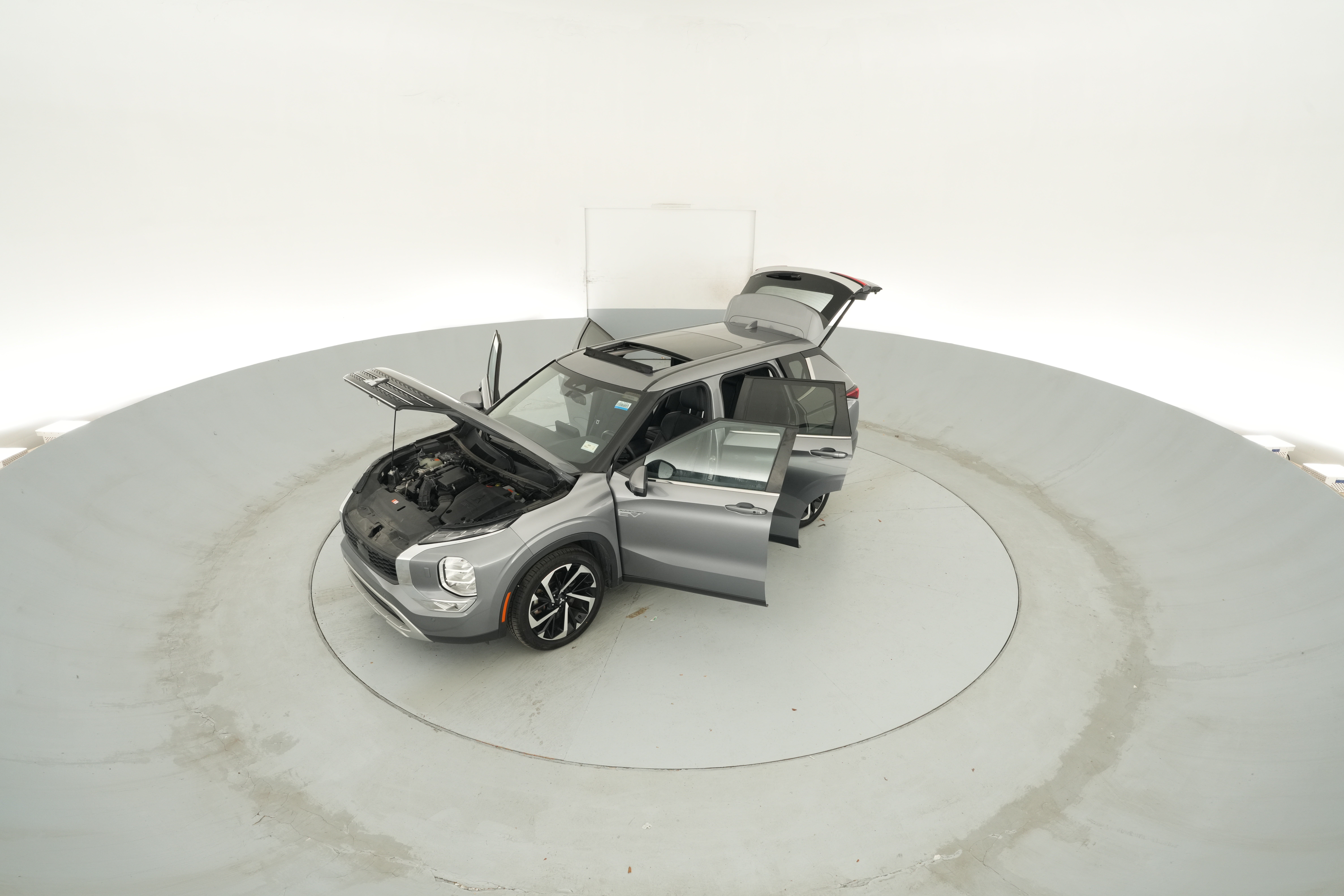 2023 Mitsubishi Outlander Plug-In Hybrid SE - Photo 45