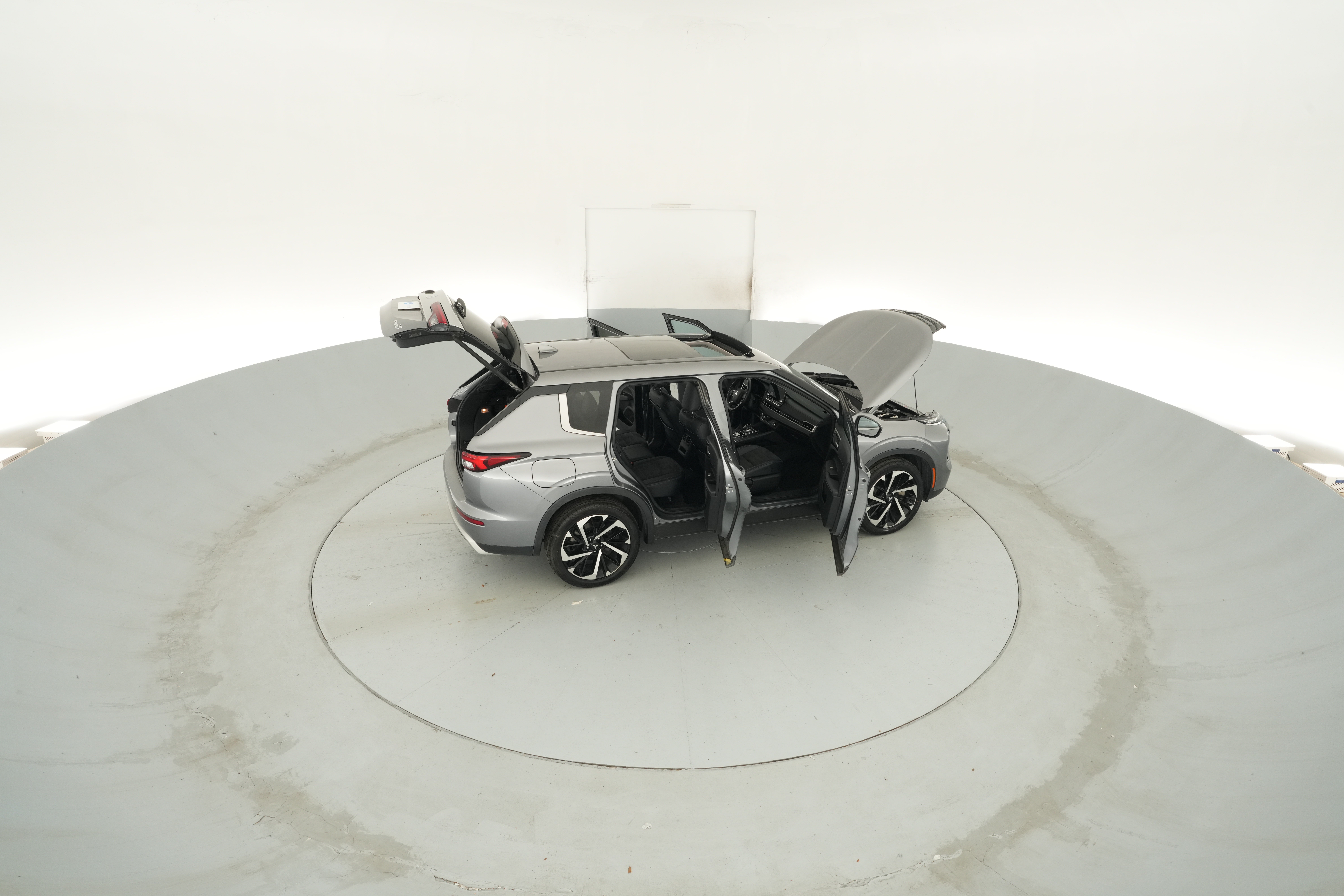 2023 Mitsubishi Outlander Plug-In Hybrid SE - Photo 54