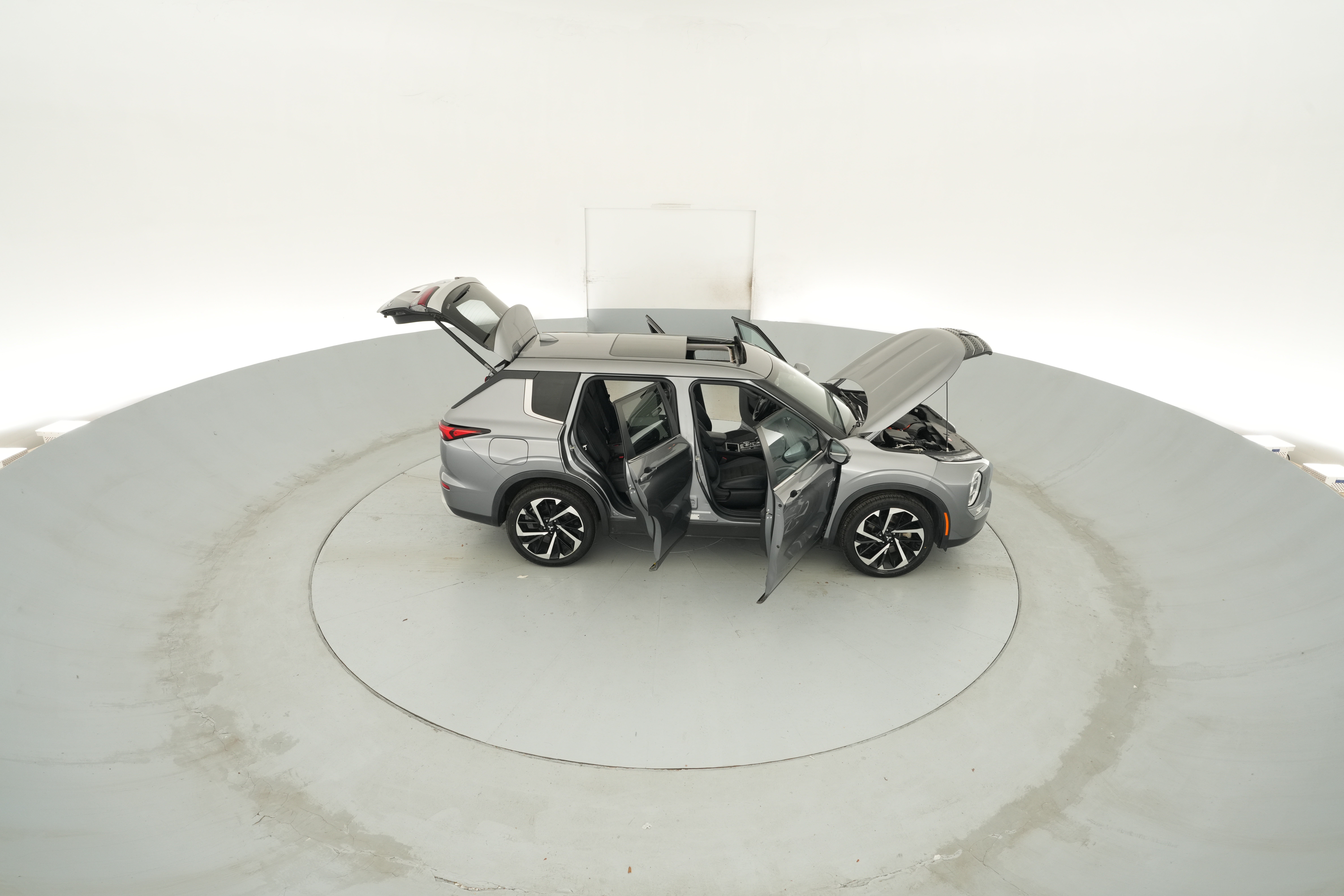 2023 Mitsubishi Outlander Plug-In Hybrid SE - Photo 55