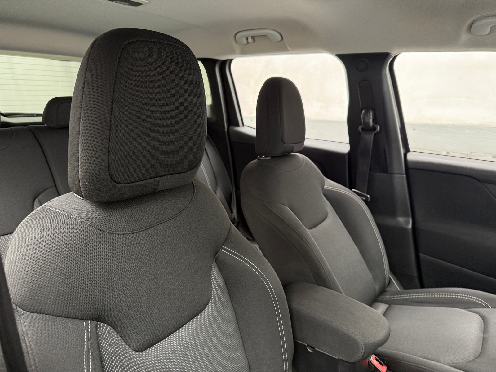 Thumbnail: 2020 Jeep Renegade - 2