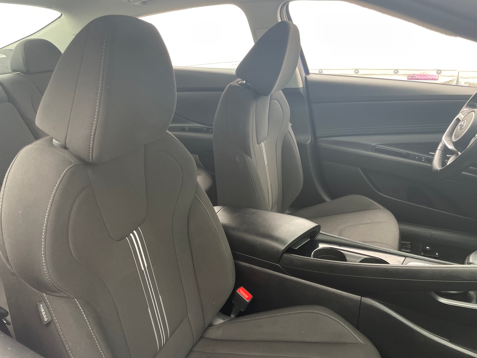 Thumbnail: 2021 Hyundai Elantra - 2
