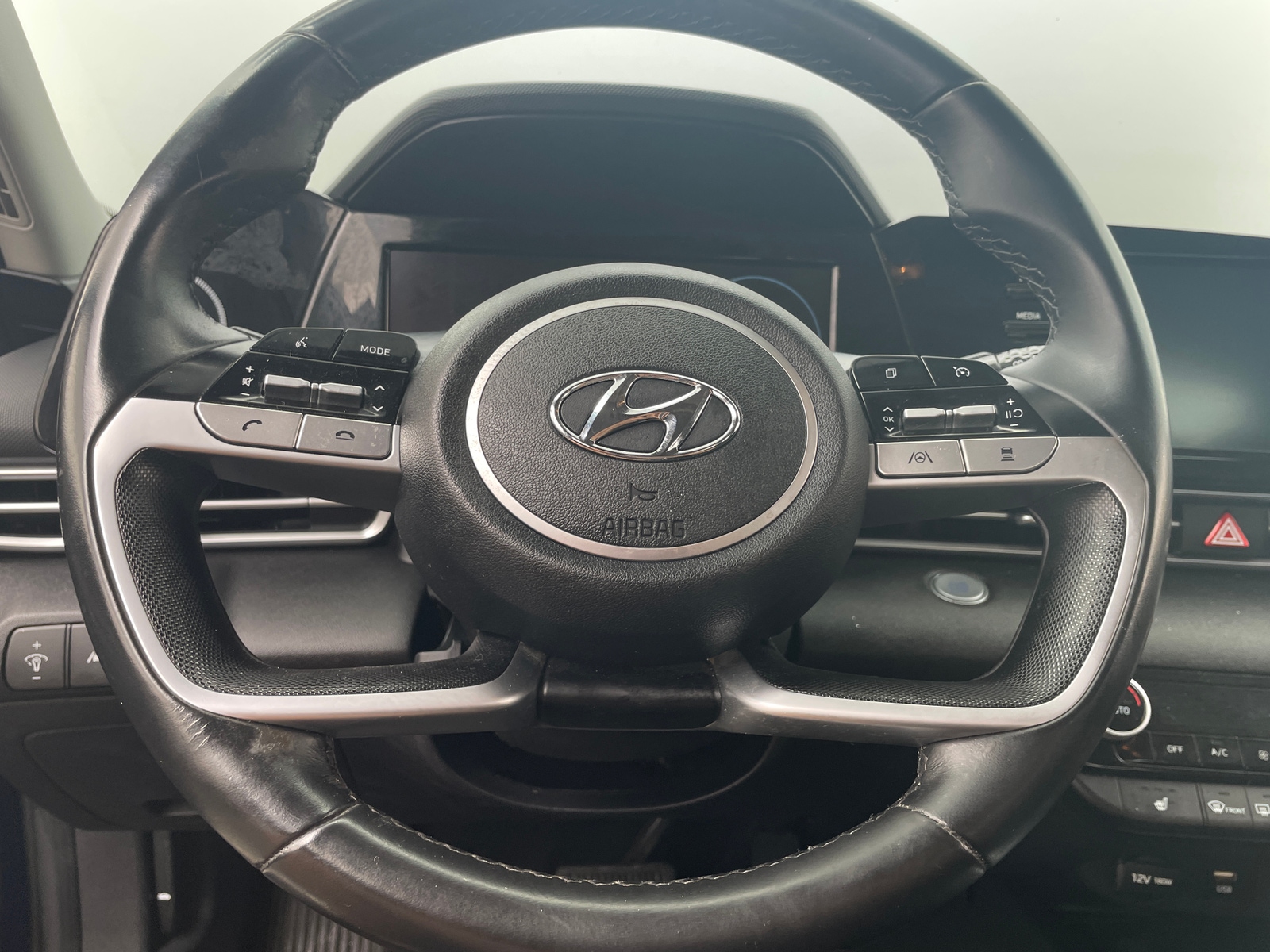 Thumbnail: 2021 Hyundai Elantra - 5