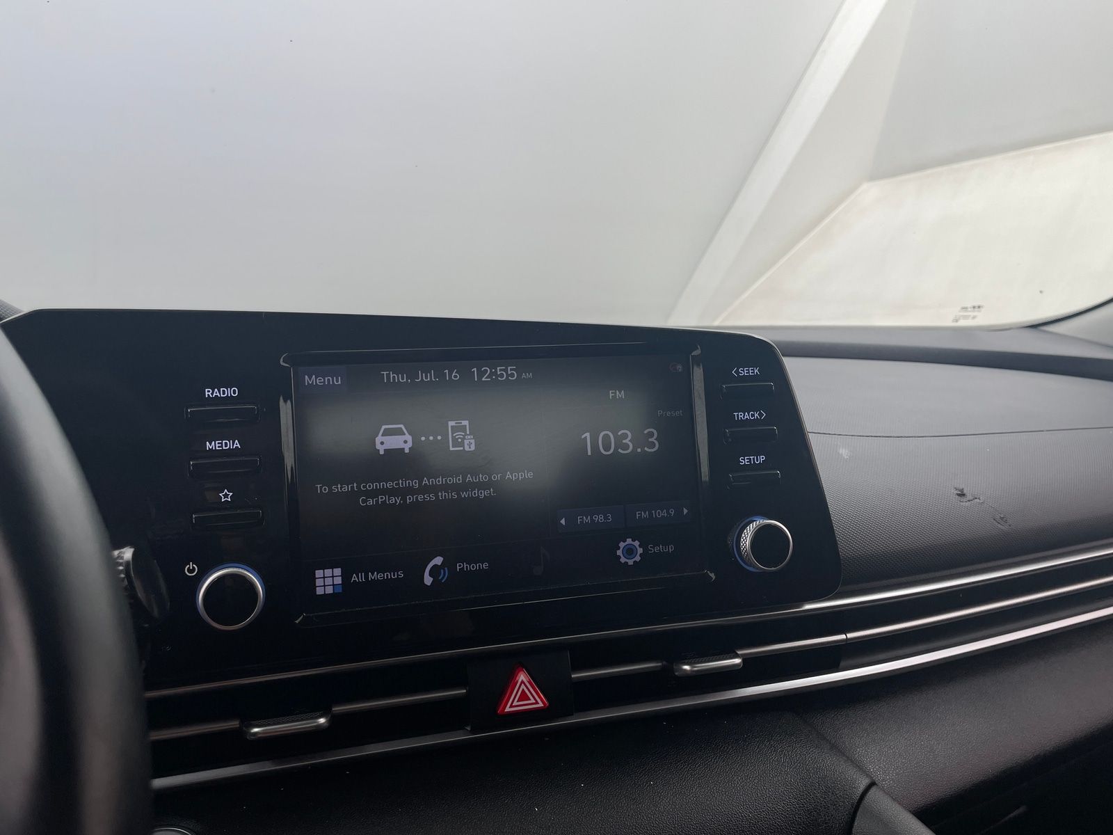 Thumbnail: 2021 Hyundai Elantra - 4