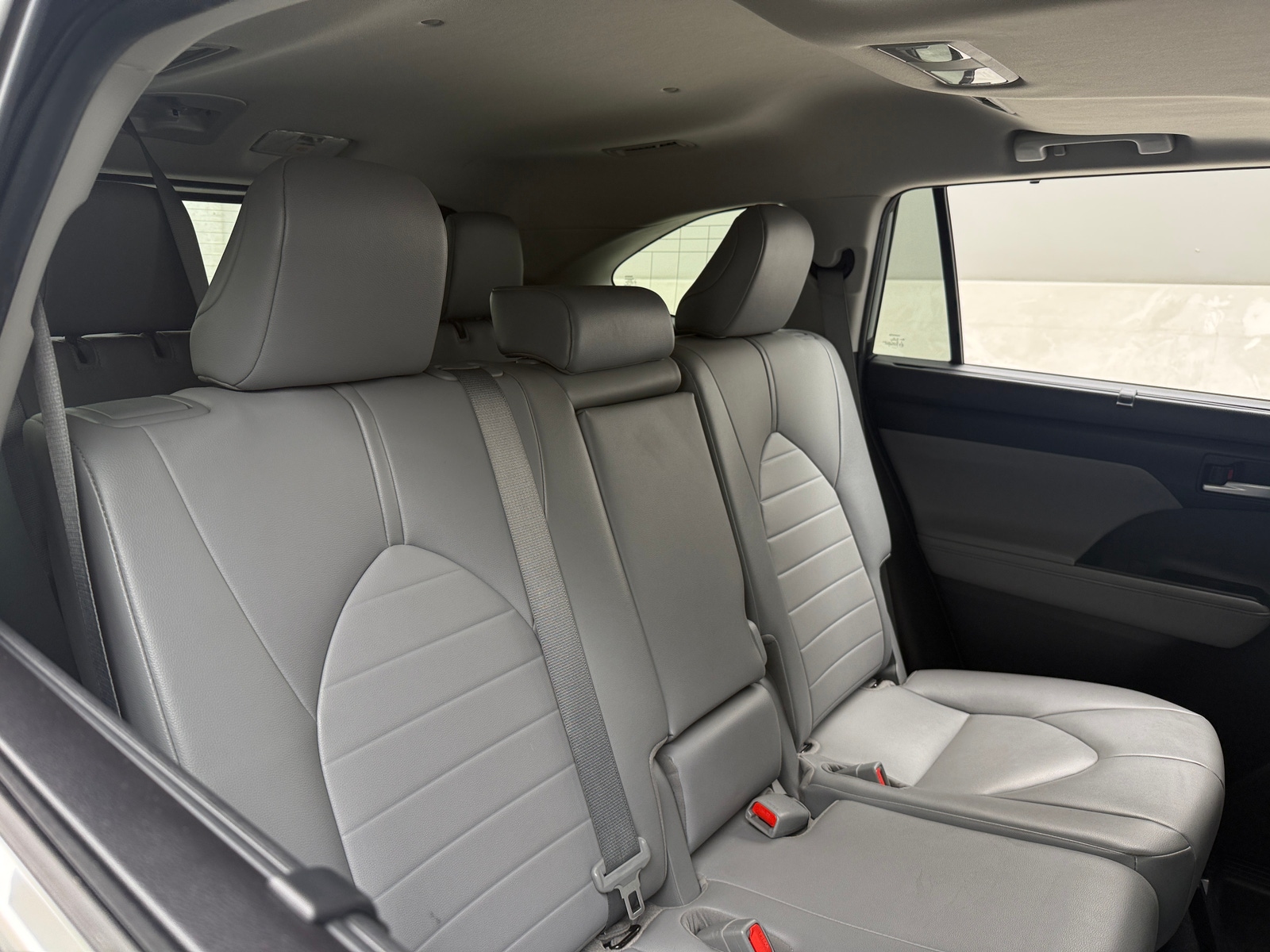 Thumbnail: 2021 Toyota Highlander - 5