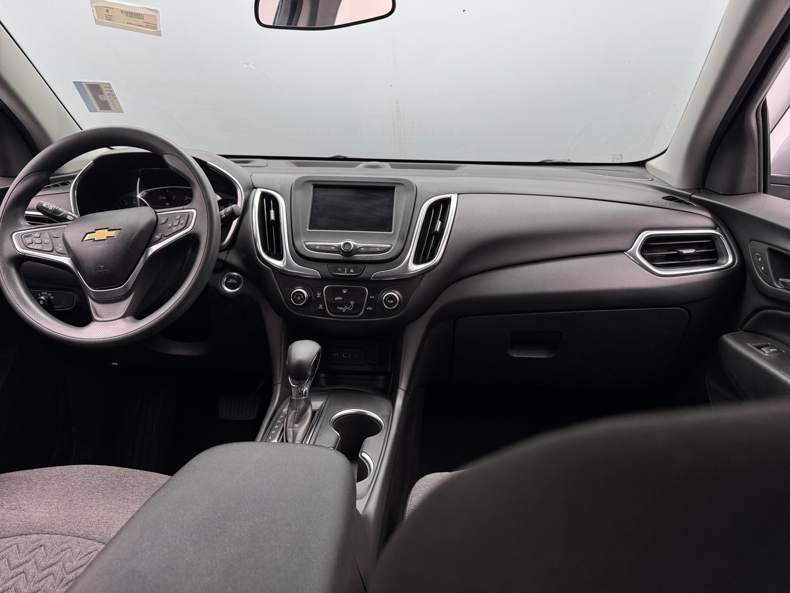 Thumbnail: 2022 Chevrolet Equinox - 3