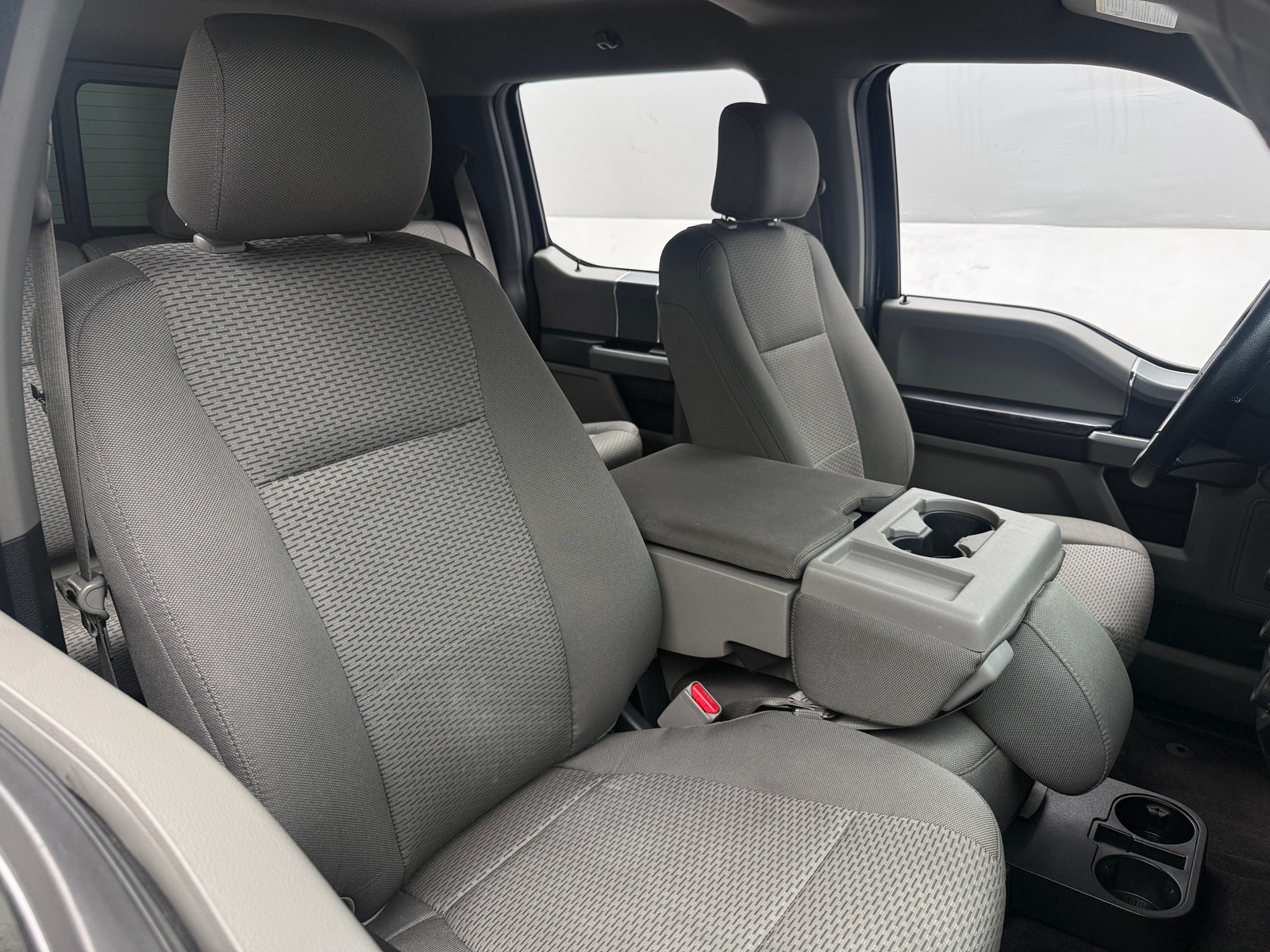 Thumbnail: 2016 Ford Econoline - 2