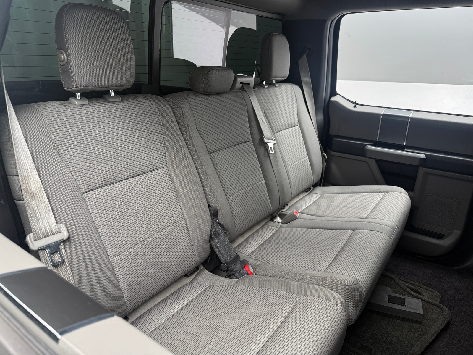 Thumbnail: 2016 Ford Econoline - 6
